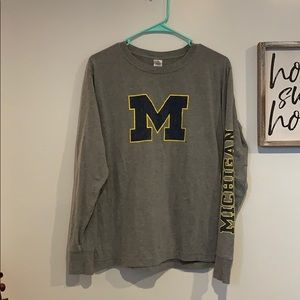 Women’s University of Michigan Long Sleeved Tee